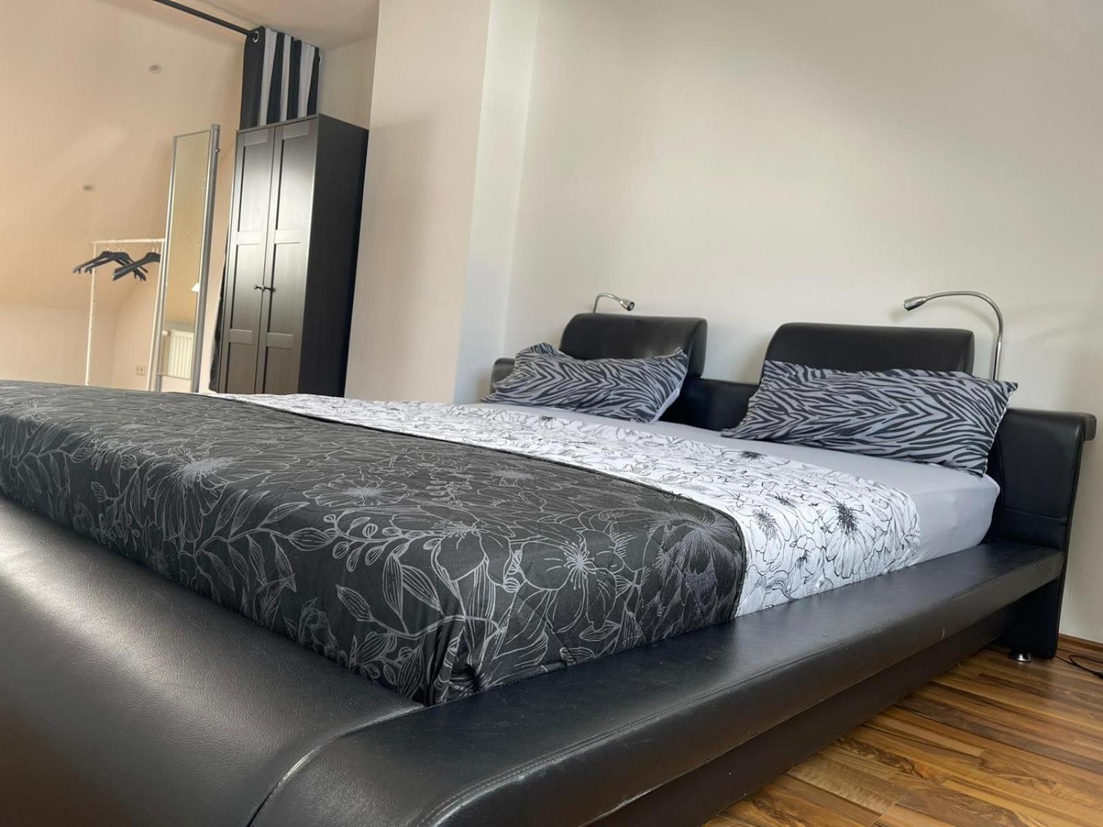 Luxurioeses Zimmer 10Min Zum Universitaet Kassel Exteriör bild